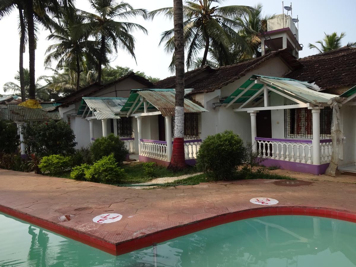 Colmar Beach Resort Majorda Exterior foto